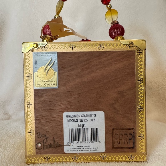Monte Cristo Classic Collection Box Purse - Picture 11 of 14
